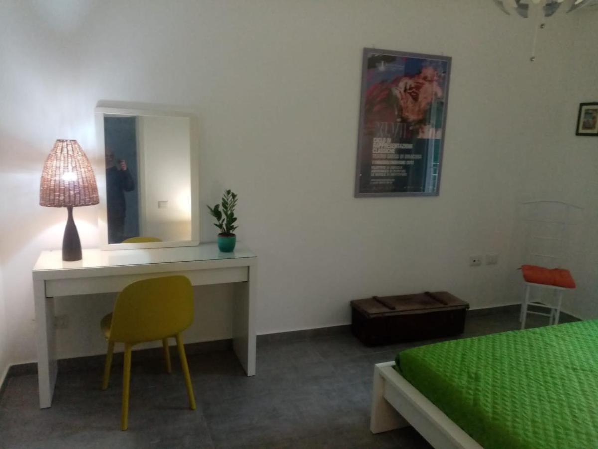Lo Scorcio Della Neapolis Accogliente Appartamento Pressi Parco Neapolis Siraküza Dış mekan fotoğraf