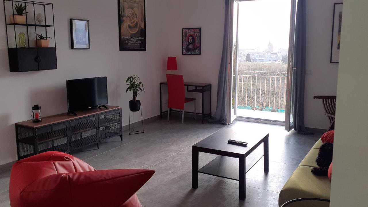 Lo Scorcio Della Neapolis Accogliente Appartamento Pressi Parco Neapolis Siraküza Dış mekan fotoğraf