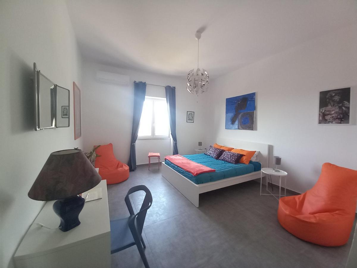 Lo Scorcio Della Neapolis Accogliente Appartamento Pressi Parco Neapolis Siraküza Dış mekan fotoğraf