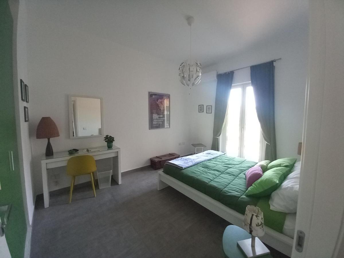 Lo Scorcio Della Neapolis Accogliente Appartamento Pressi Parco Neapolis Siraküza Dış mekan fotoğraf