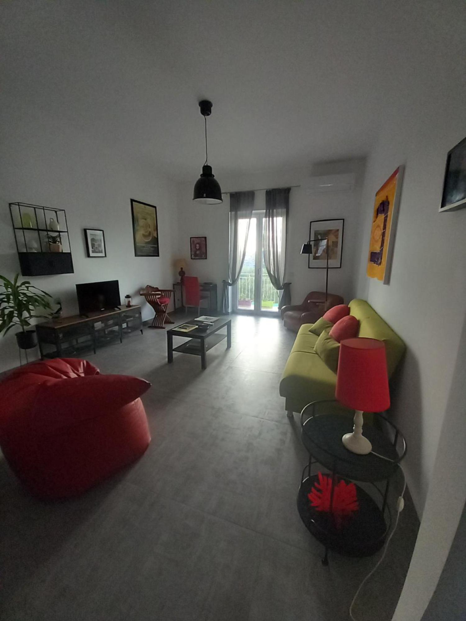 Lo Scorcio Della Neapolis Accogliente Appartamento Pressi Parco Neapolis Siraküza Dış mekan fotoğraf